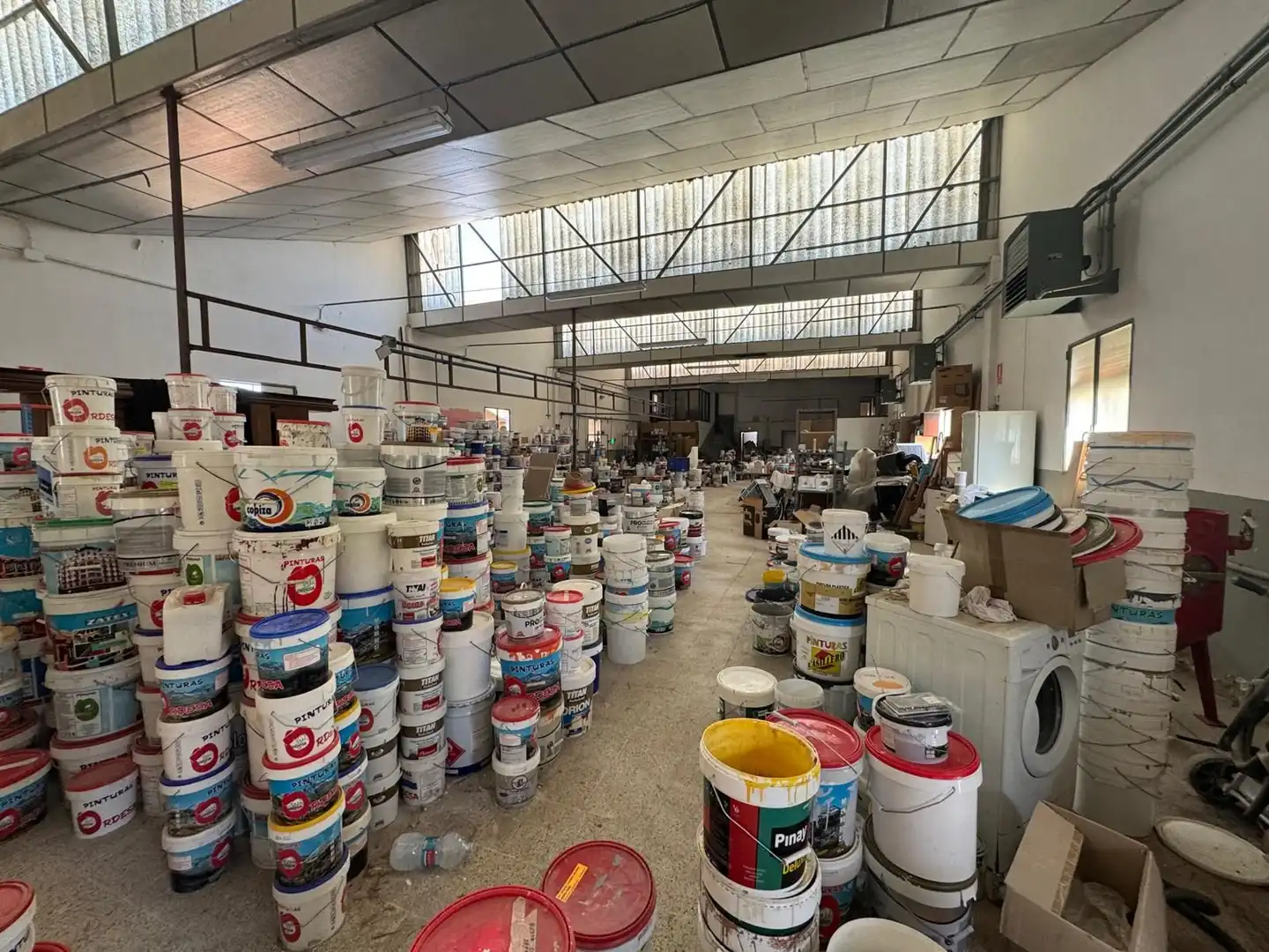 Nave industrial en venta en Illueca