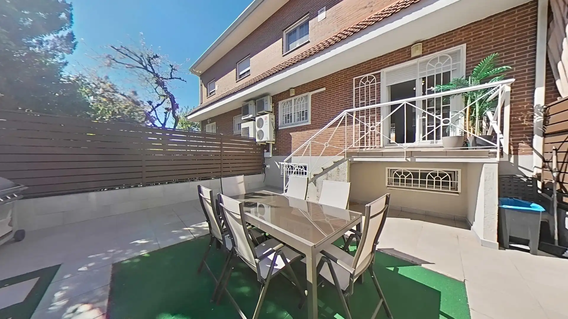 Terrace of Detached homes for sale in Alcorcón  with Air Conditioner, Heating and Private garden