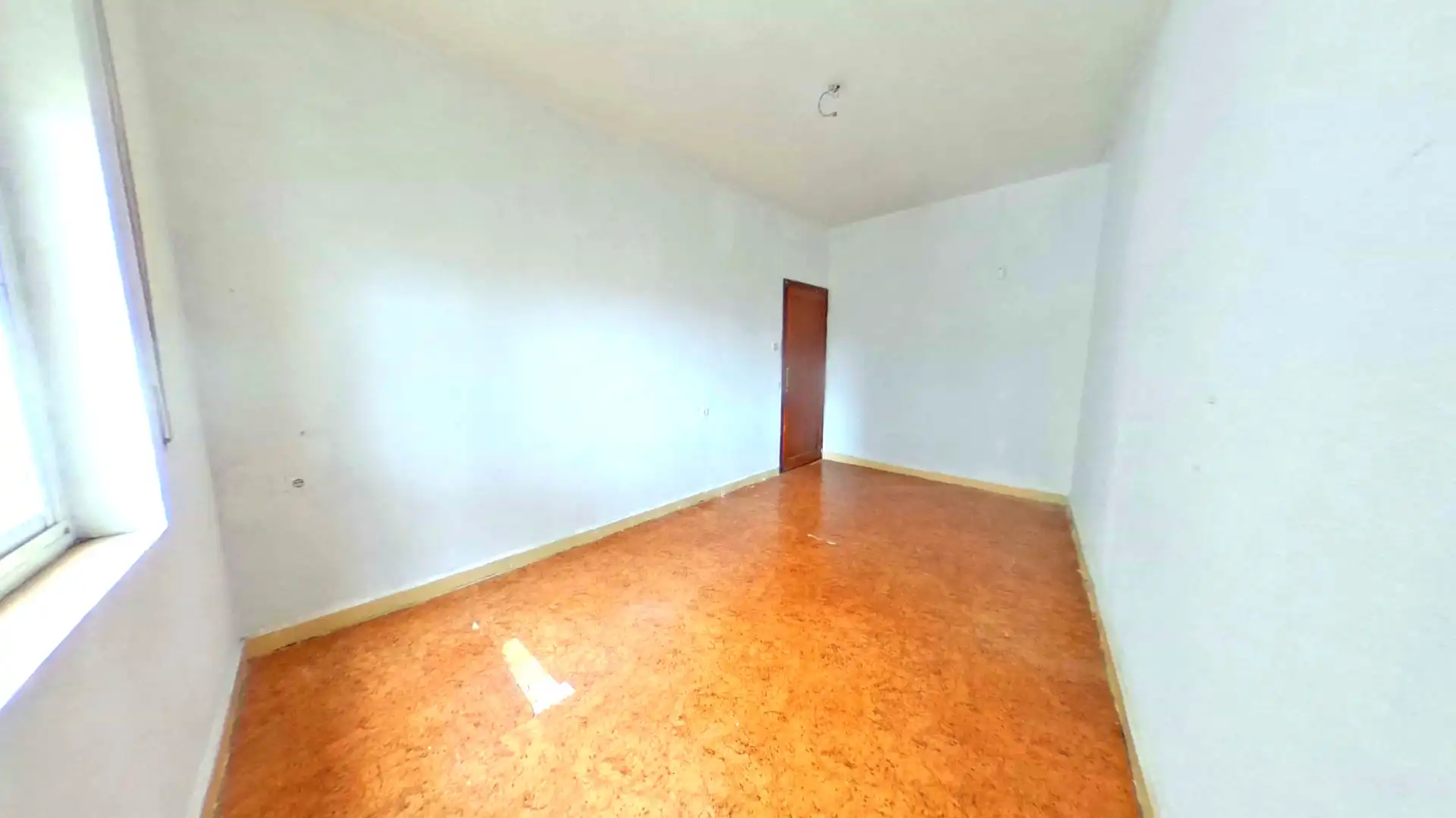 Schlafzimmer von Wohnungen zum Verkauf in Plasencia mit Balkon