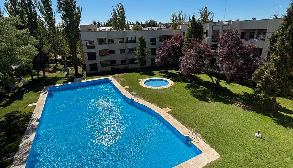 Foto 1 de Ático de alquiler en Calle Siete Picos, 19, El Caño - Maracaibo, Madrid