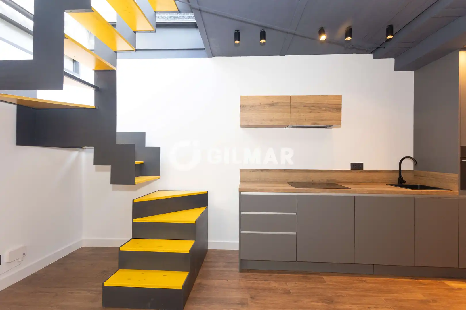 Penthouse with terrace for sale in Retiro, imagen 4
