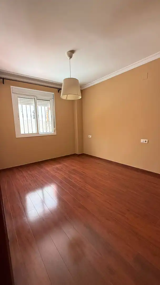 Bedroom of Flat for rent in Huelva