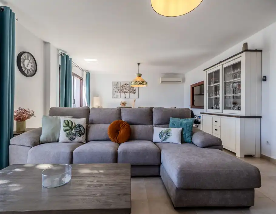 Piso con piscina en venta en Río Real - Los Monteros, imagen 6