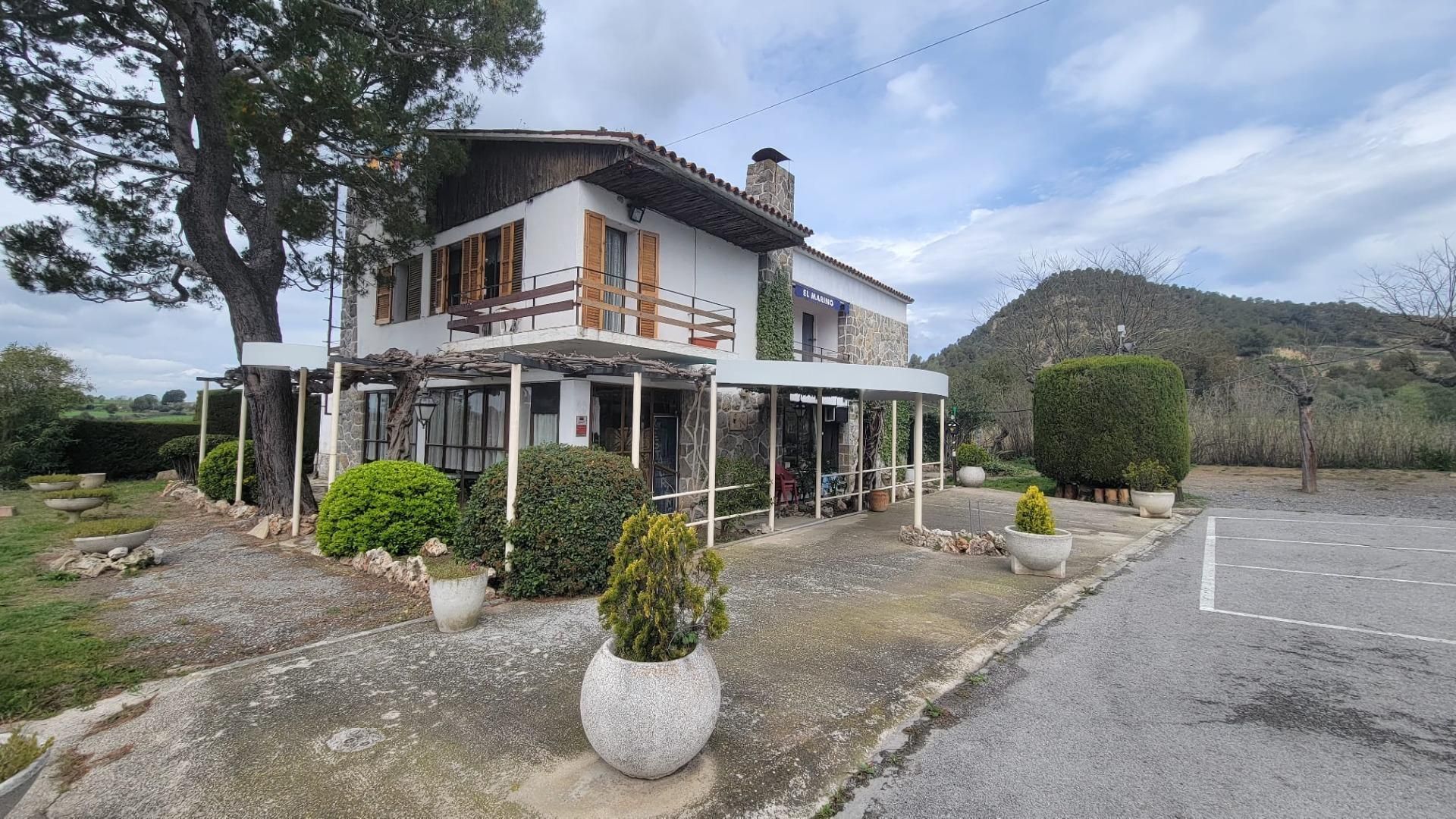 Vista exterior de Casa o xalet en venda en Castellolí amb Calefacció, Terrassa i Traster