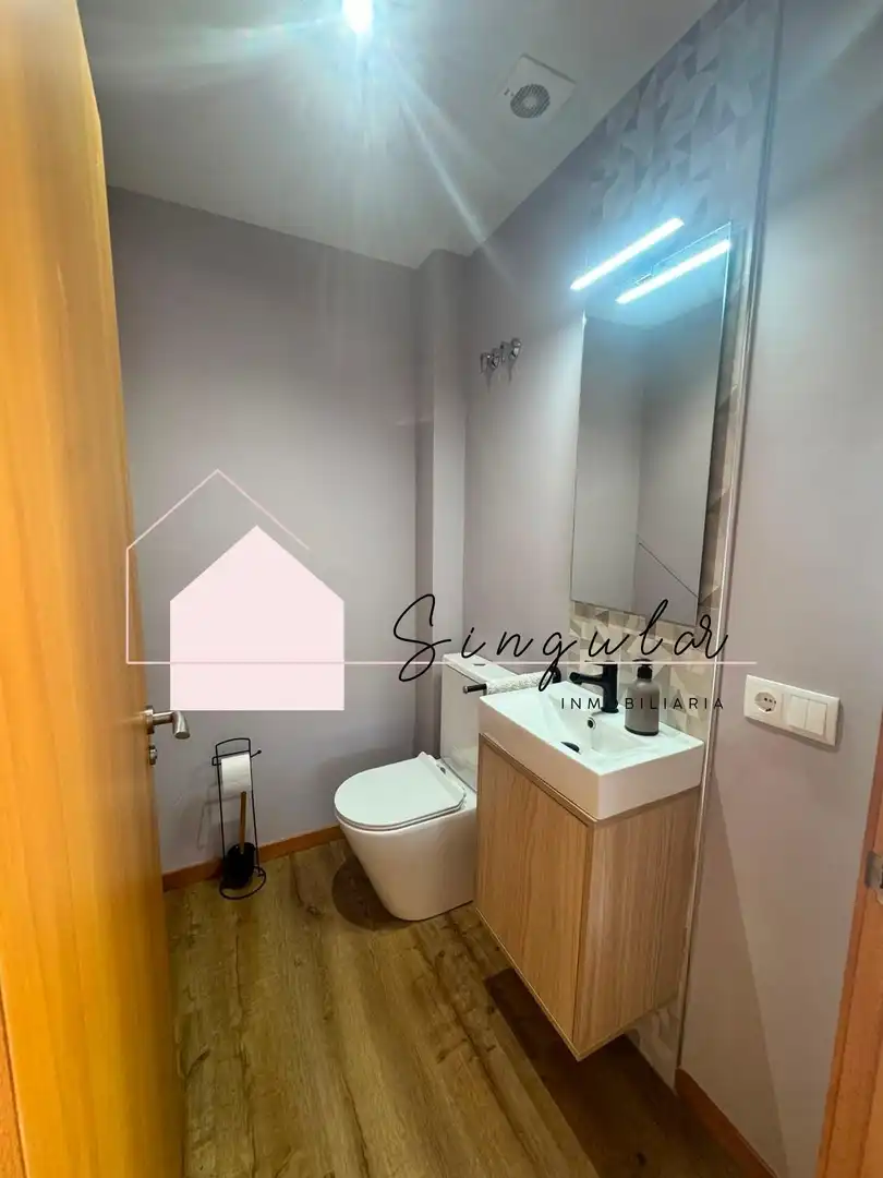 Baño de Casa adosada de alquiler en Nigrán con Jardín privado y Piscina comunitaria