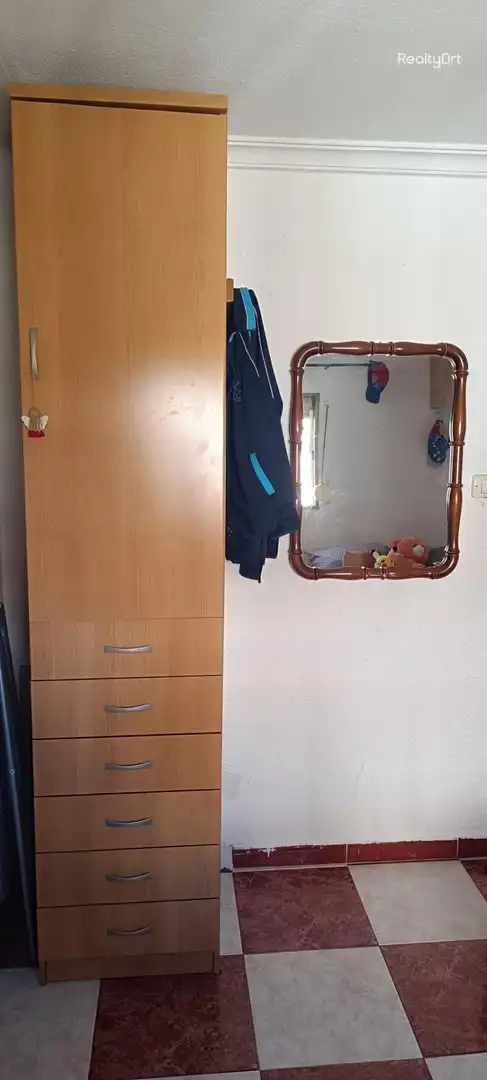 Flat for sale in Sevilla  with Air Conditioner, Terrace and Furnished