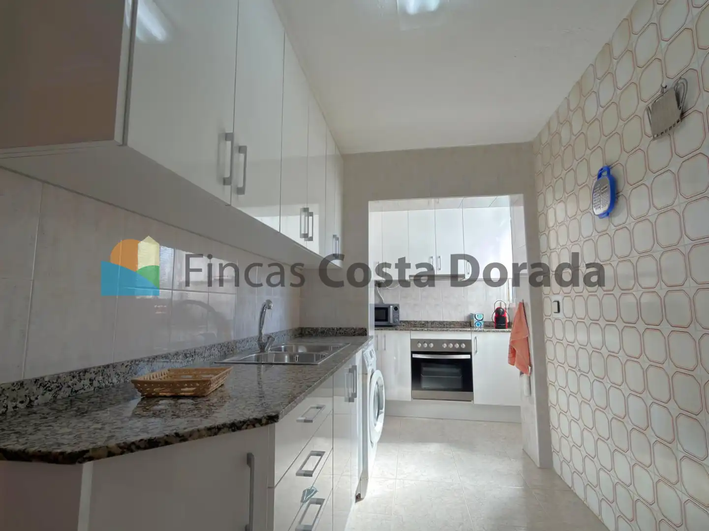 Cocina de Planta baja en venta en Vilanova i la Geltrú con Aire acondicionado, Jardín privado y Terraza