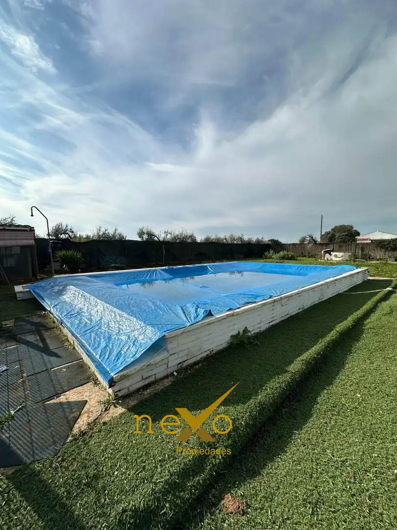 Chalet con piscina en venta en Carmona, imagen 8