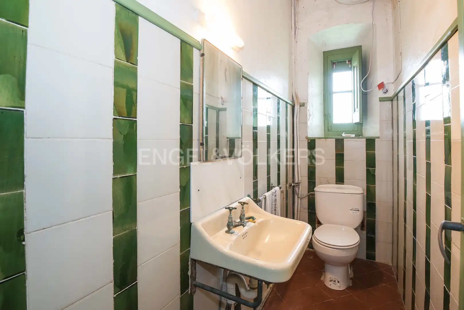Bathroom of Country homes for sale in Sant Pere de Ribes  with Heating, Private garden and Storage room