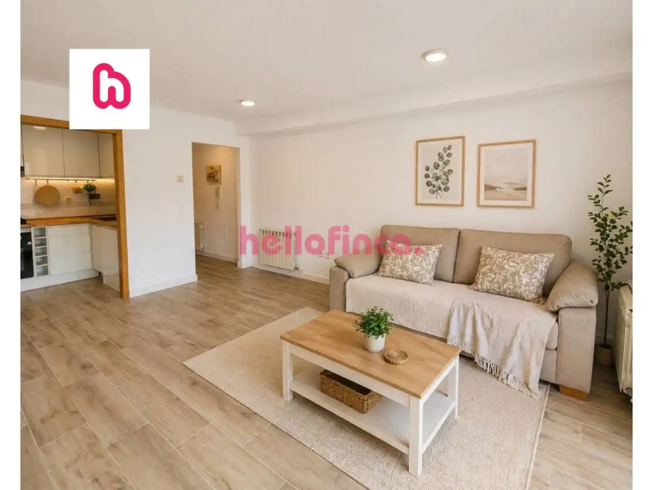 Living room of Flat for sale in Pineda de Mar  with Heating, Parquet flooring and Terrace