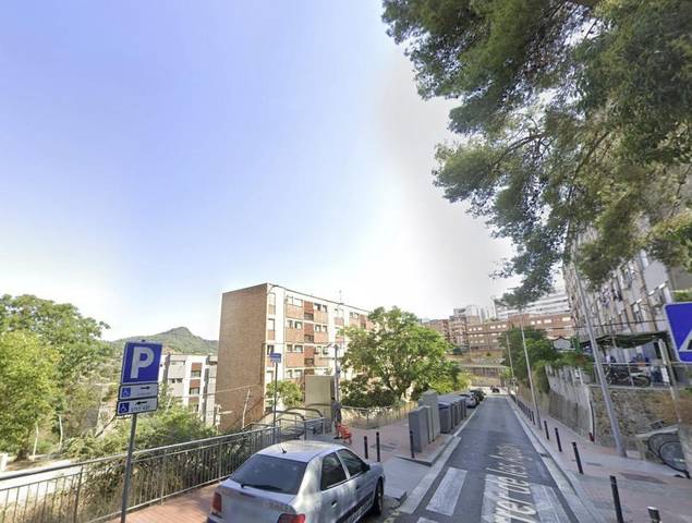 Piso en Venta en  AGUDES en Ciutat Meridiana
