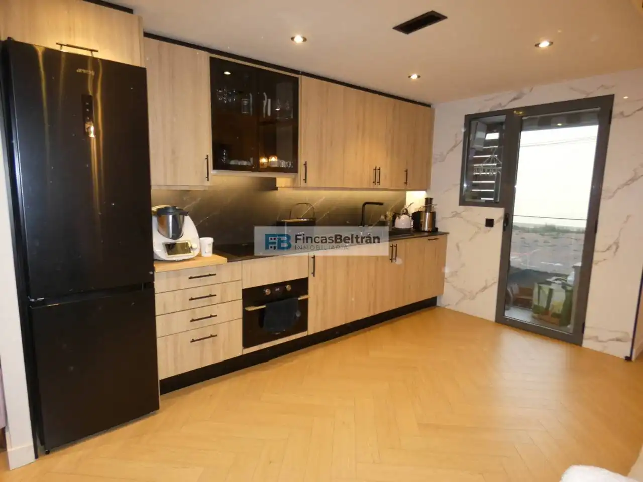 Kitchen of Apartments for sale in Benicarló  with Air Conditioner, Parquet flooring and Storage room