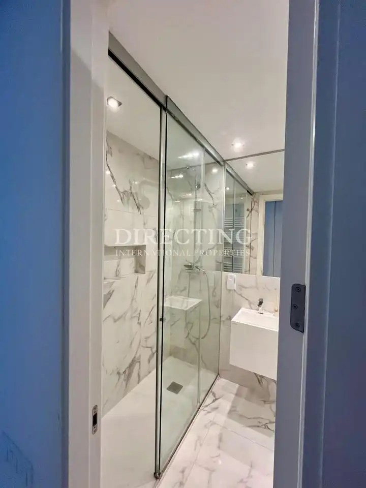 Badezimmer von Maisonette zum Verkauf in Madrid mit Klimaanlage, Heizung und Möbliert