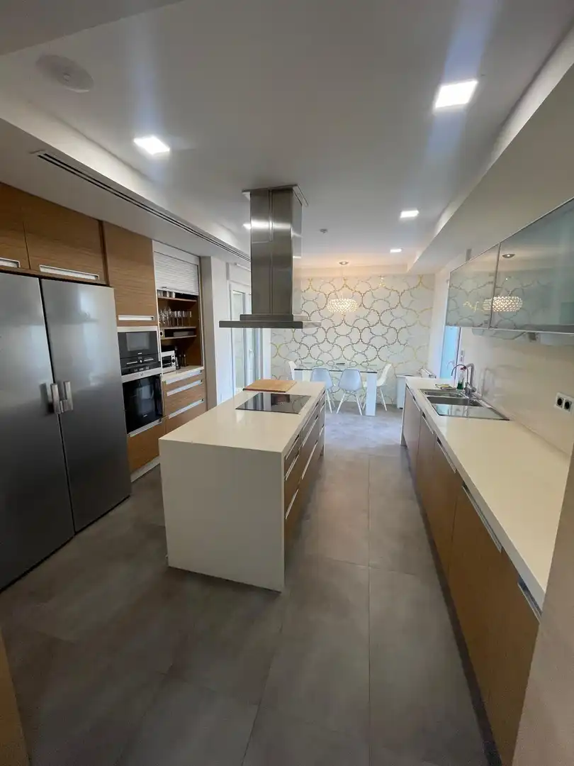 Küche von Haus oder Chalet zur Miete in Elche / Elx mit Klimaanlage, Heizung und Privatgarten
