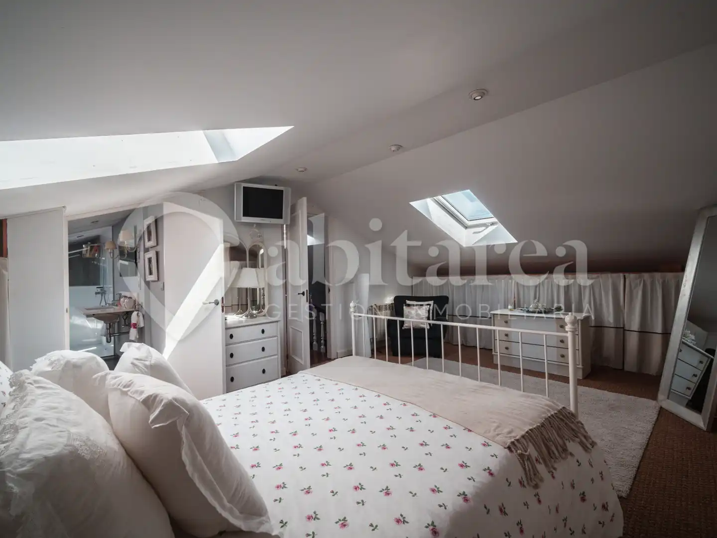 Habitación de Casa o chalet en venta en Piélagos con Calefacción, Jardín privado y Parquet