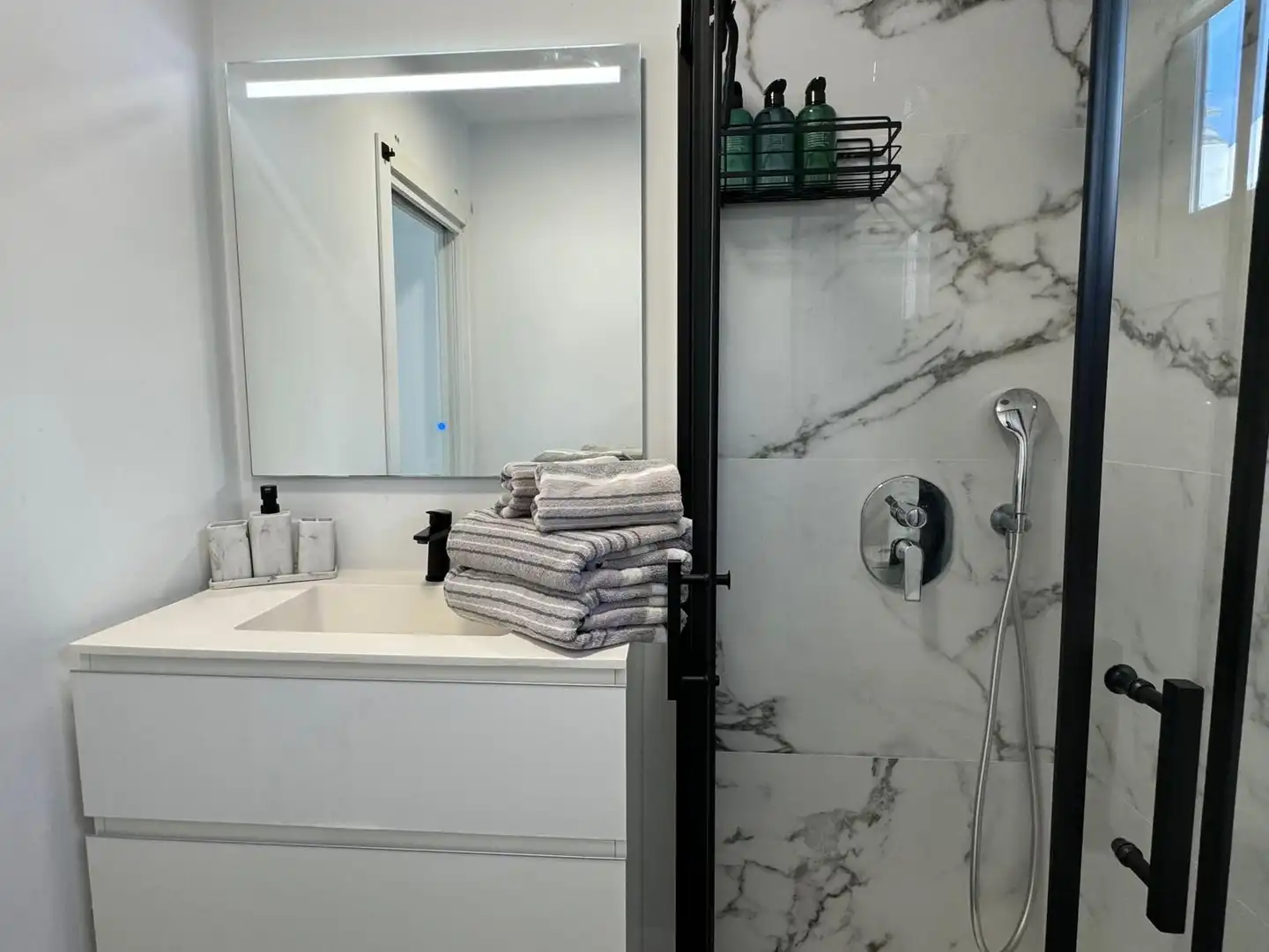 Baño de Dúplex en venta en San Bartolomé de Tirajana con Aire acondicionado, Jardín privado y Terraza