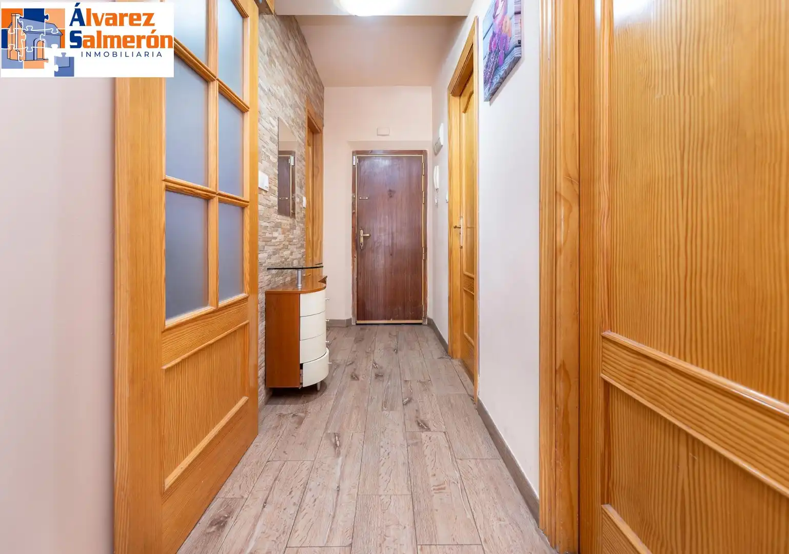 Flat with terrace for sale in Avenida DE DILAR, imagen 5