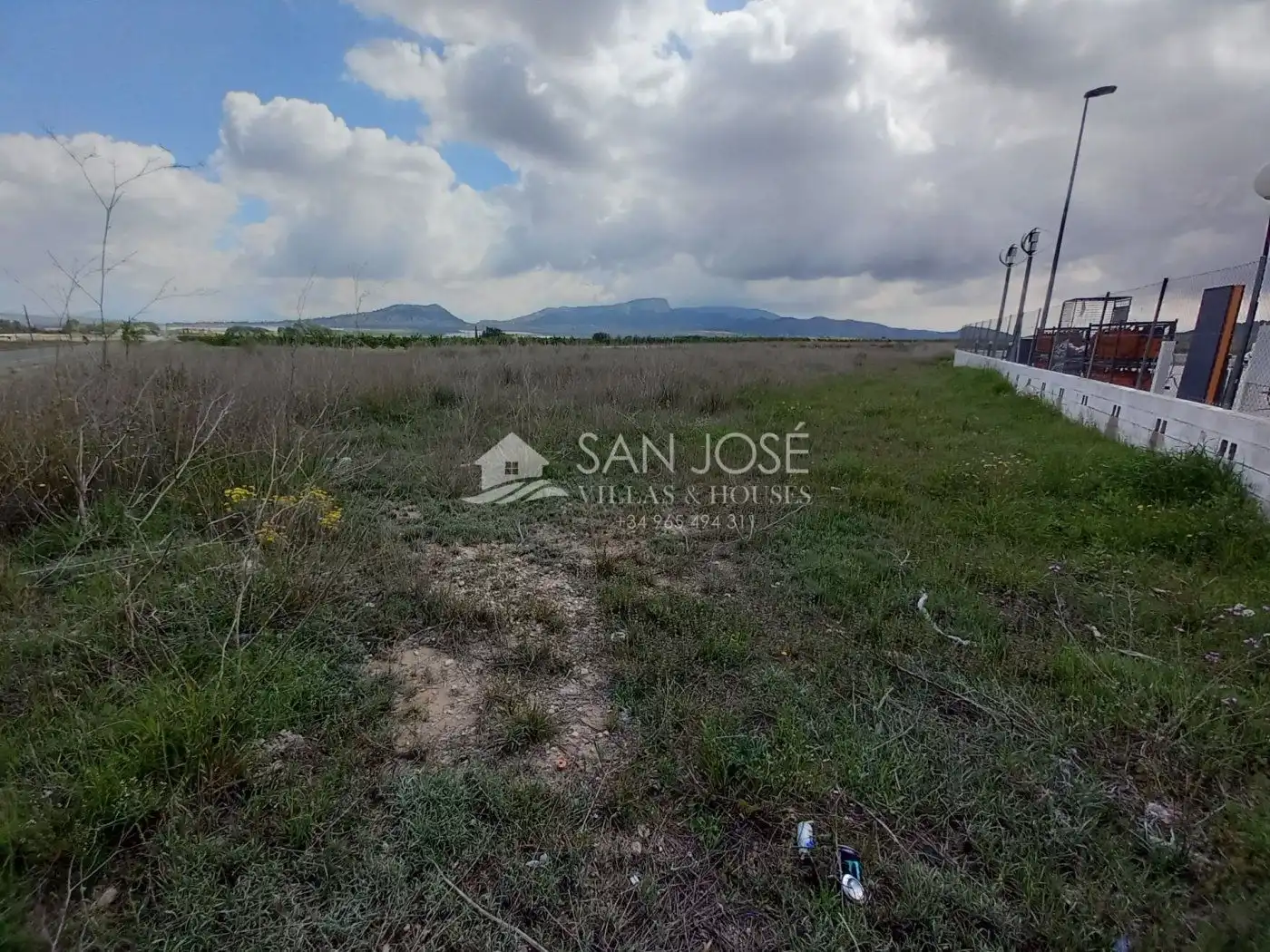 Land for sale in Monóvar  / Monòver