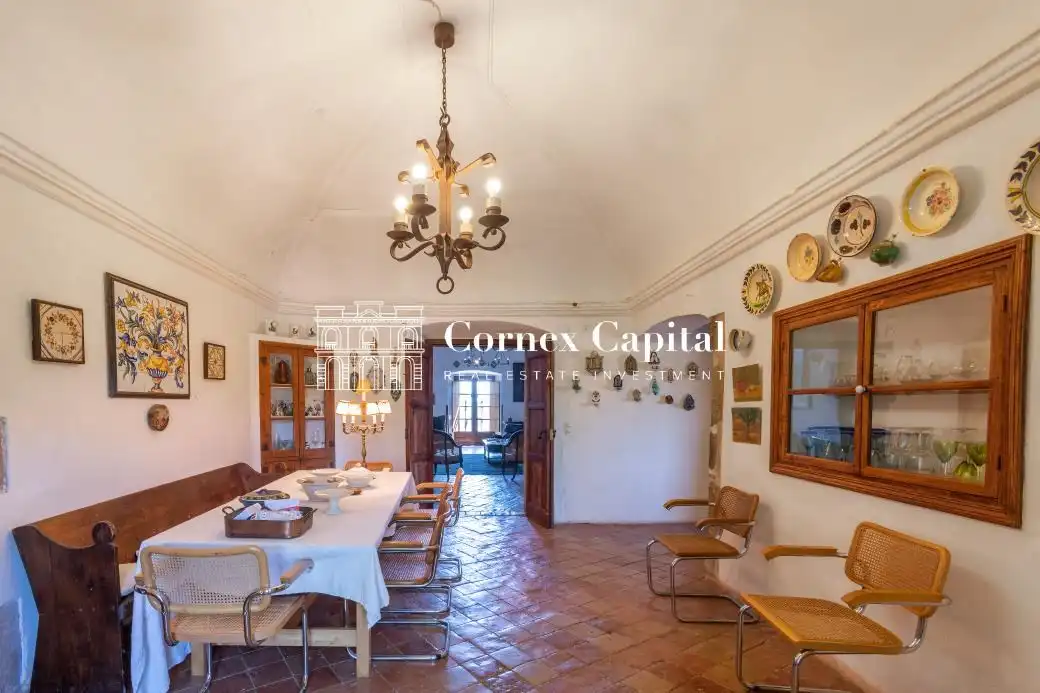 Comedor de Finca rústica de alquiler en Rupià con Aire acondicionado, Calefacción y Jardín privado