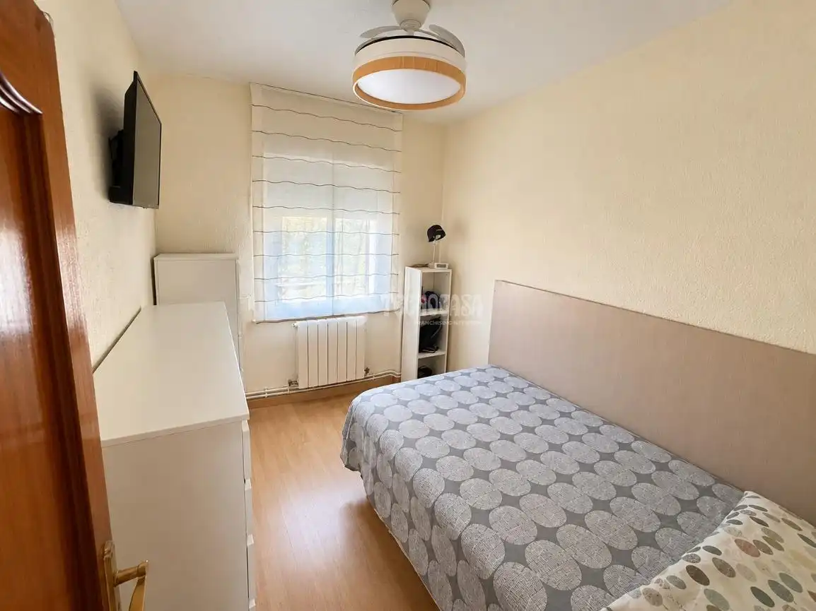 Bedroom of Flat for sale in Leganés