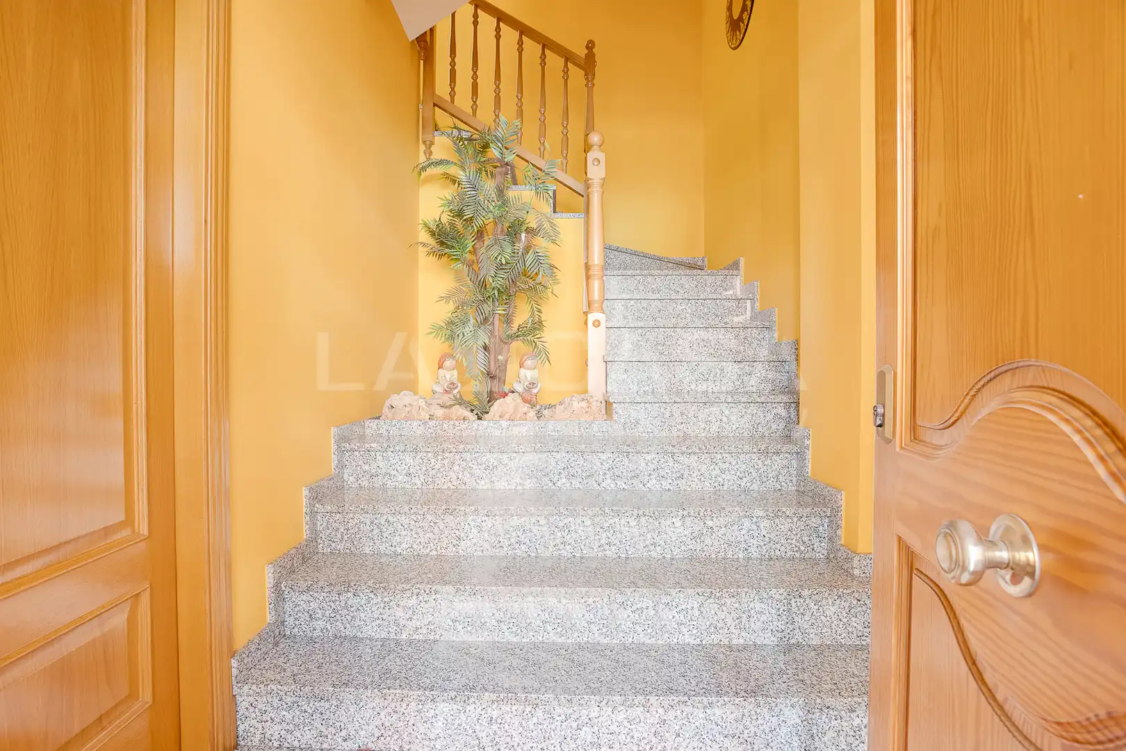 Terraced house with terrace for sale in Font Verda, imagen 2