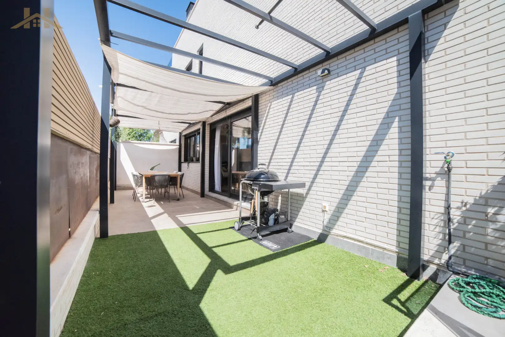 Terrasse von Haus oder Chalet zum Verkauf in Boadilla del Monte mit Klimaanlage, Heizung und Privatgarten