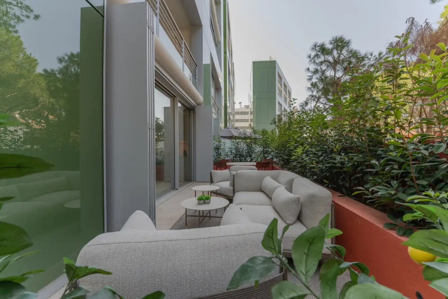 Neubau-Erdgeschosswohnung mit Pool zum Verkauf in Passeig Marítim 100, imagen 11