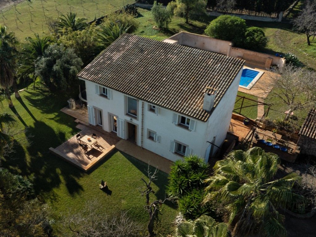Jardí de Finca rústica en venda en  Palma de Mallorca amb Aire condicionat, Calefacció i Jardí privat