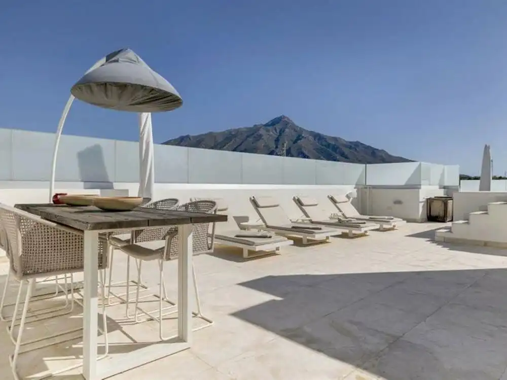Penthouse with pool for sale in Nueva Andalucía, imagen 22