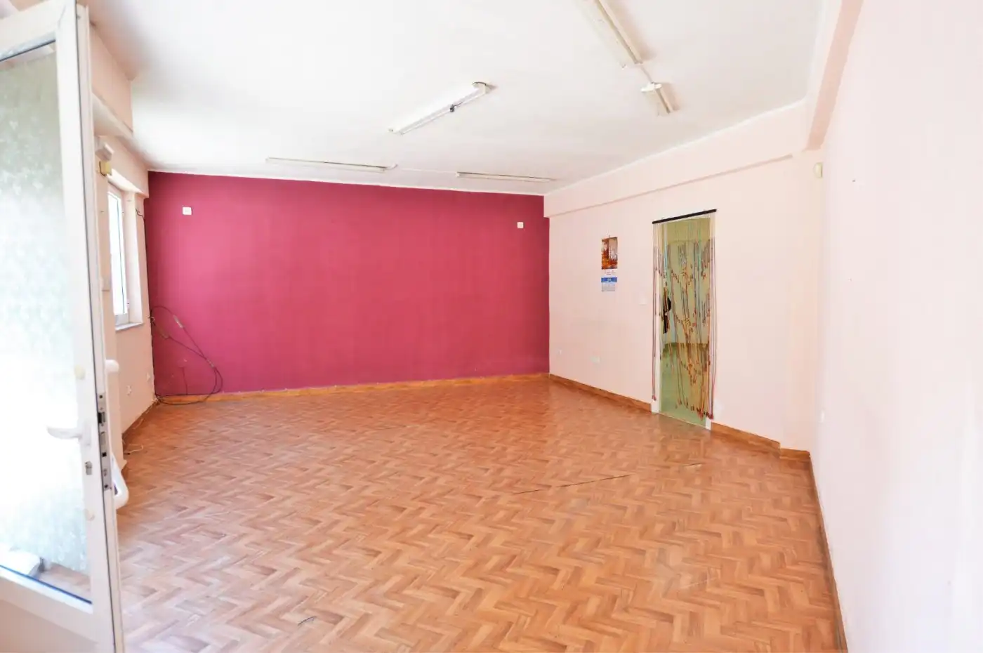 Local comercial en alquiler en Plaza de Toros - Avenida Chapí - Trinquete, imagen 3