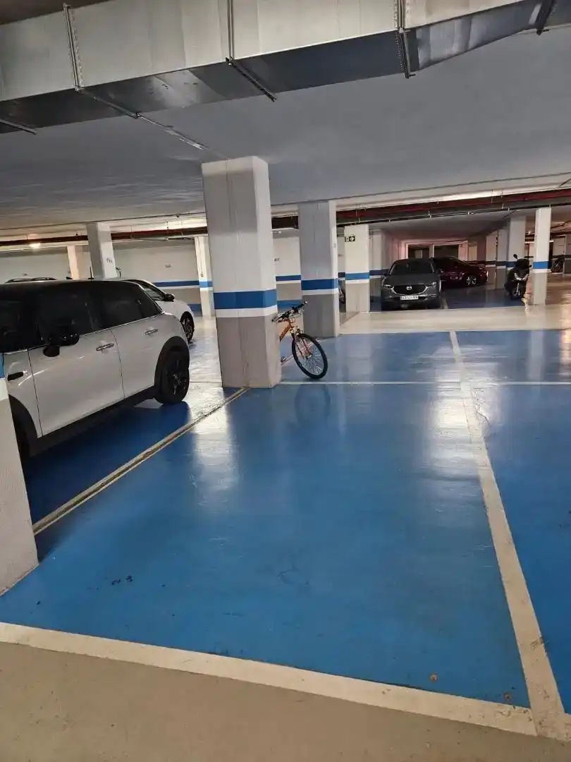Aparcament de Garatge de lloguer en Almería