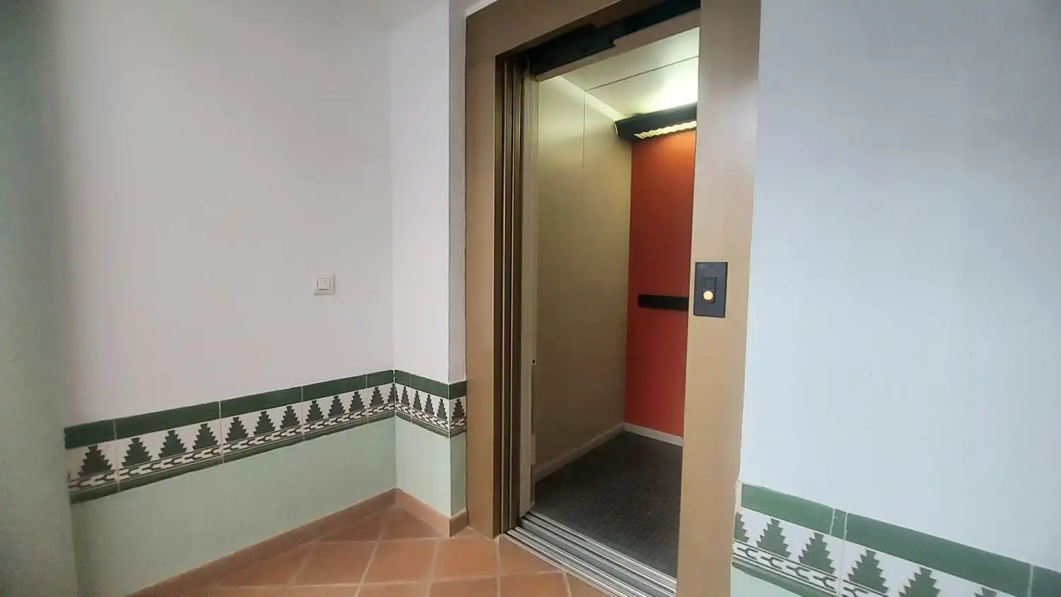Piso de alquiler en Jaén con Amueblado