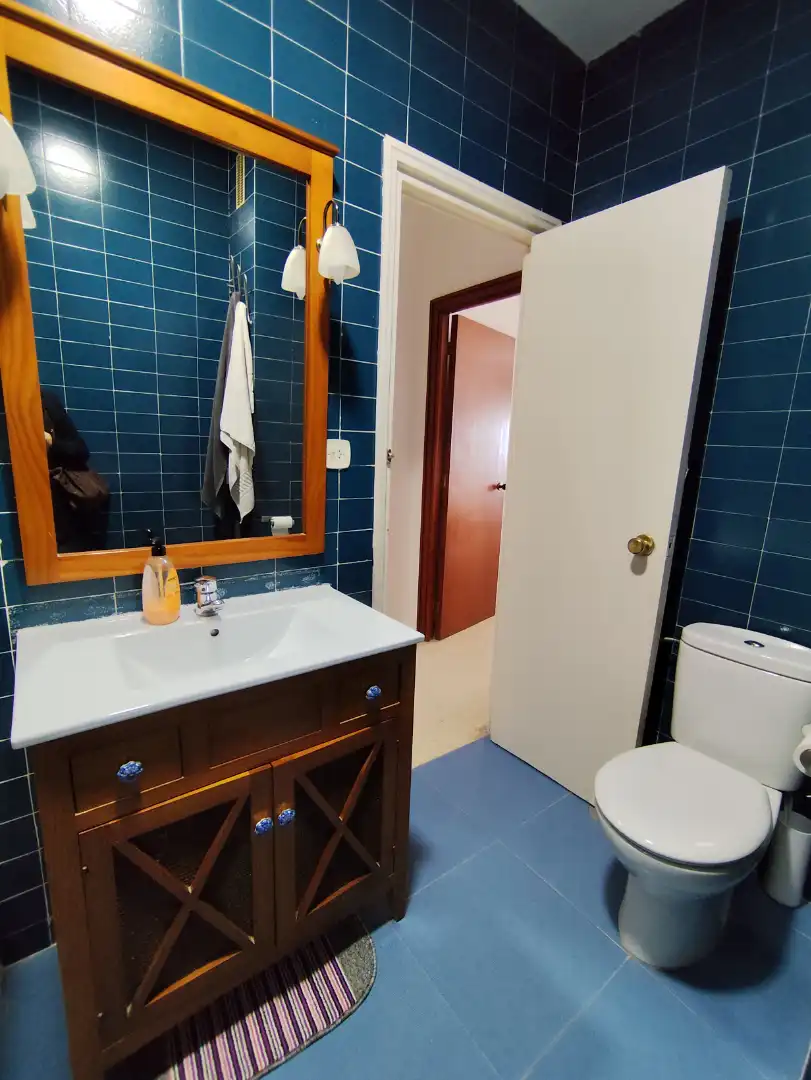 Baño de Apartamento de alquiler en Sanlúcar de Barrameda con Amueblado, Lavadora y Microondas