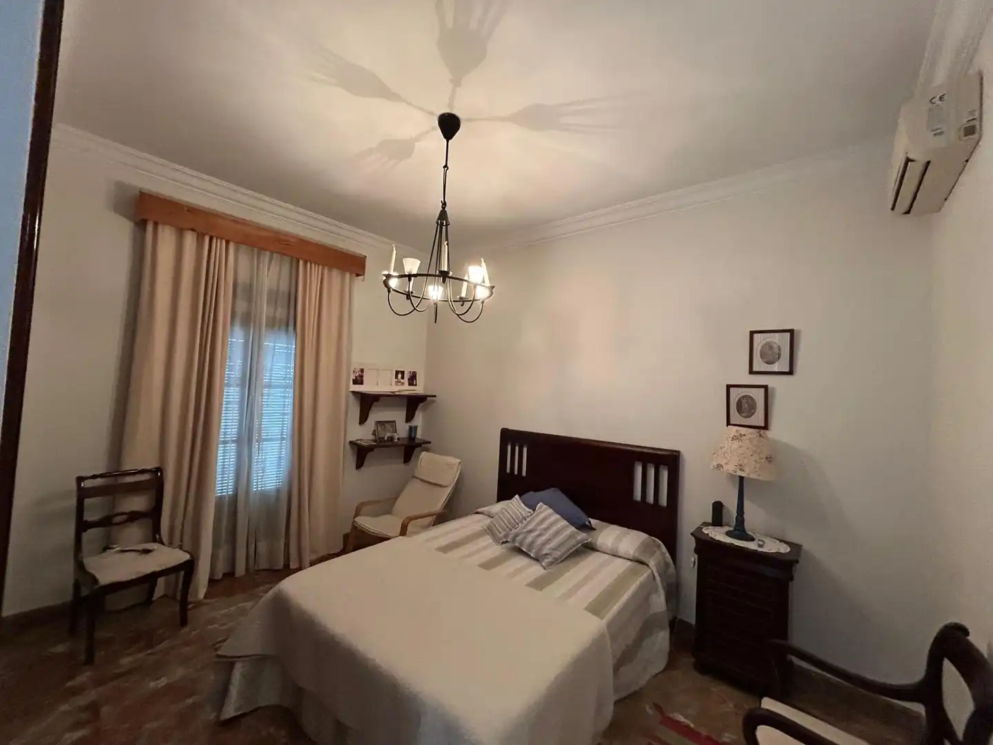 Casa adosada en venta en Carmona