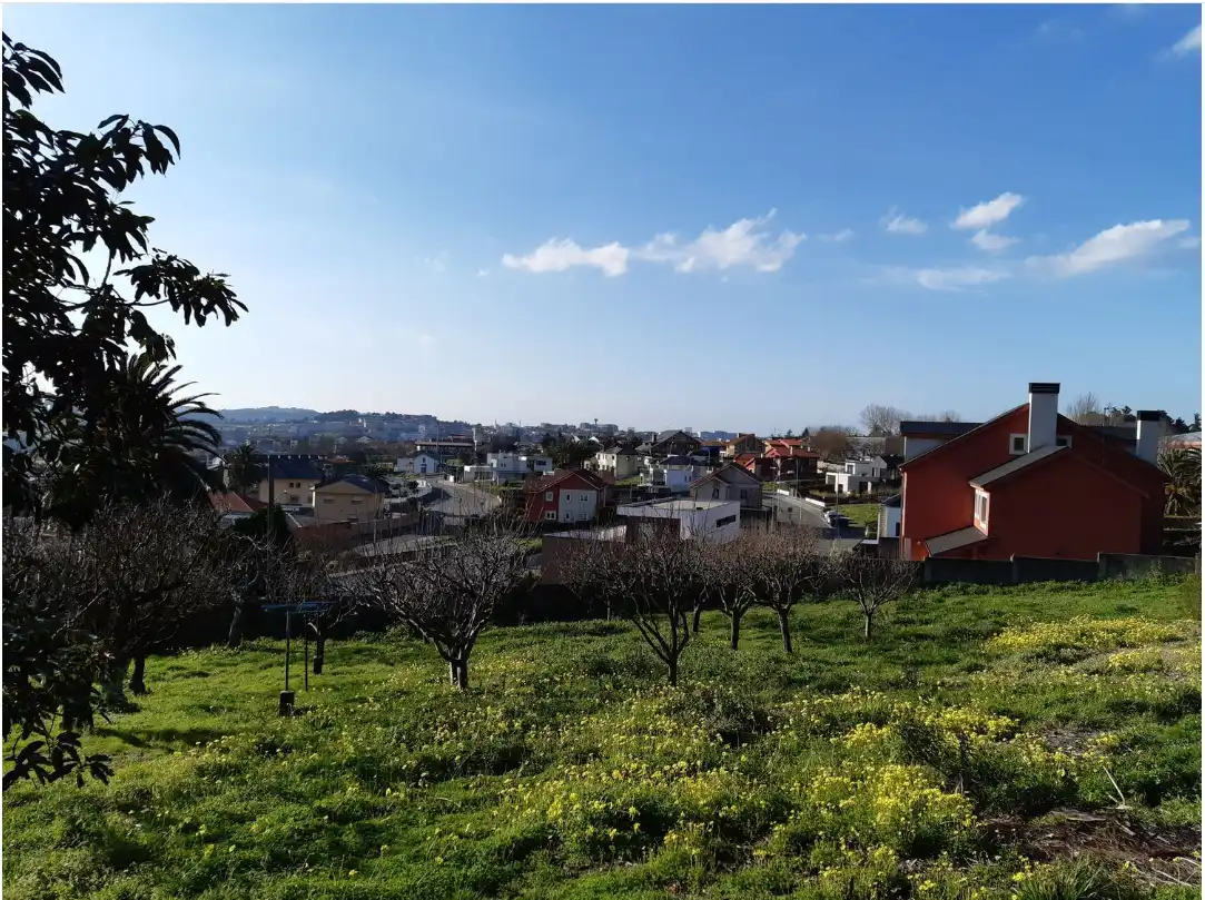 Außenansicht von Residential zum Verkauf in Oleiros