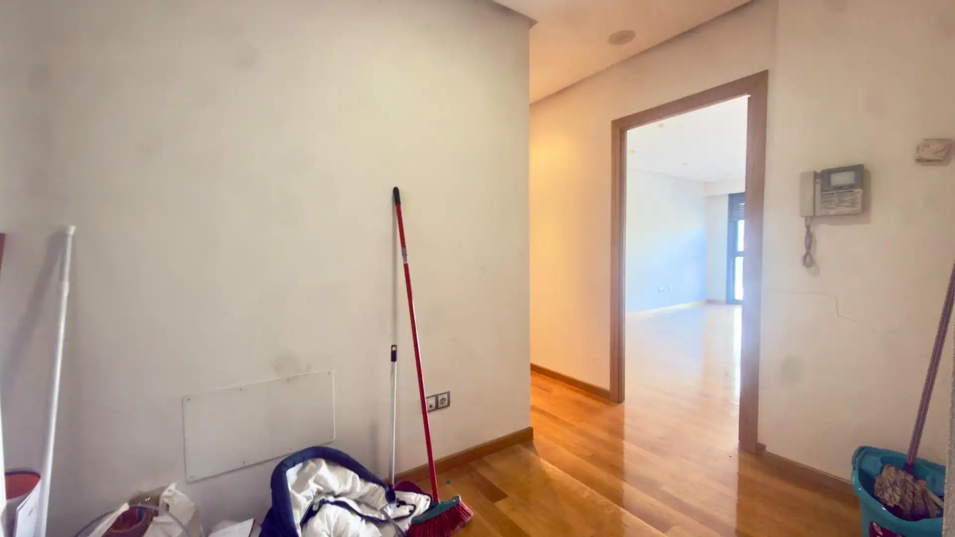 Piso en venta en Ourense Capital  con Calefacción