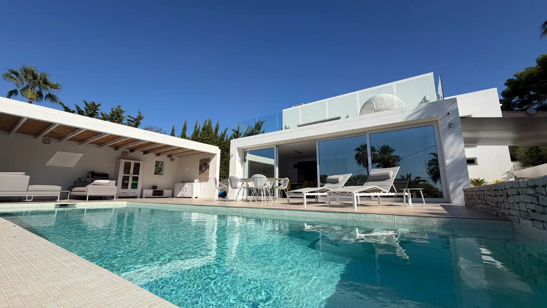 Swimming pool of Houses for sale in Moraira  with Air Conditioner, Heating and Private garden