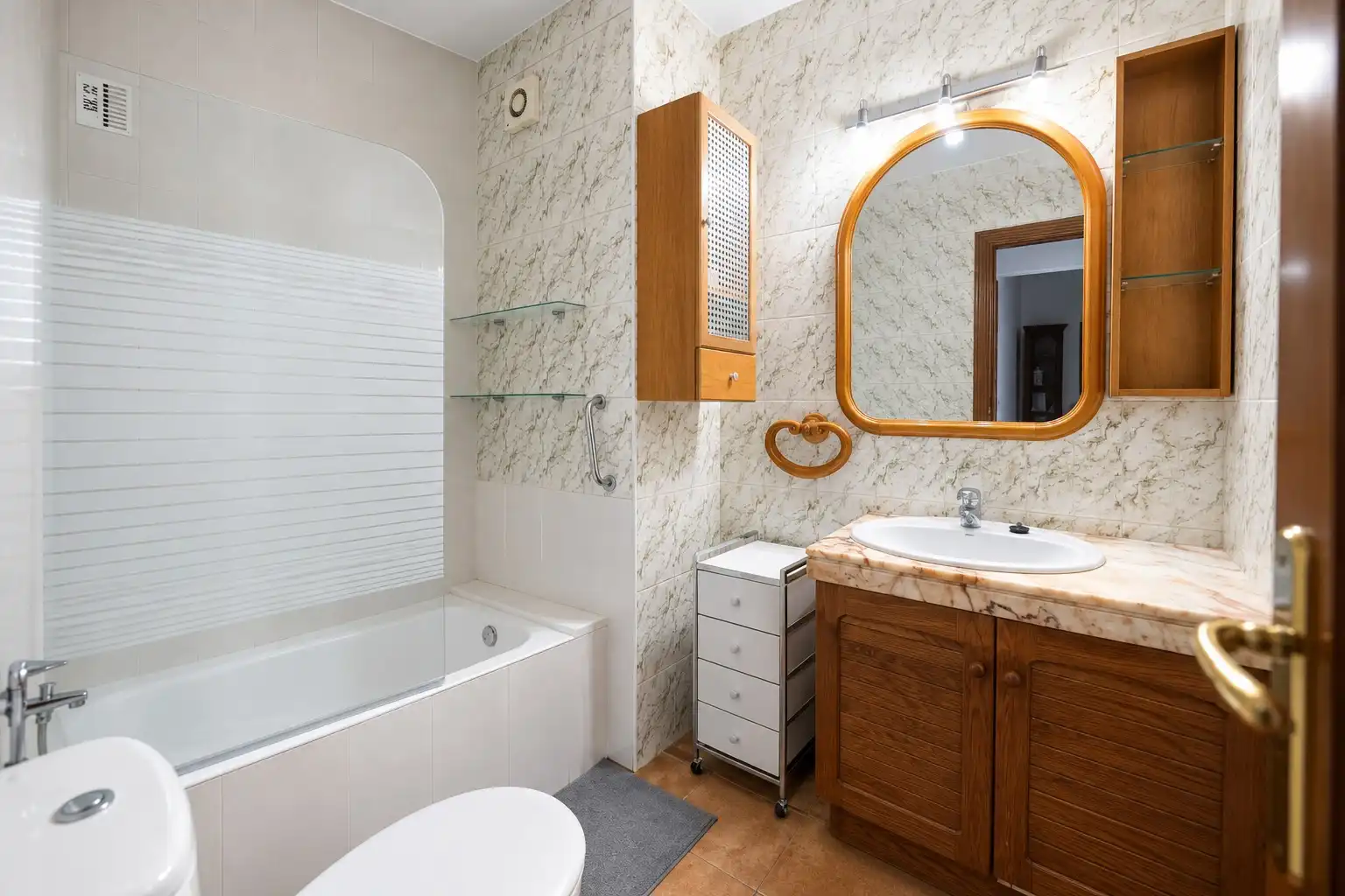 Flat with terrace for sale in Molins de Rei, imagen 23