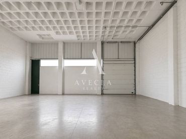 Industriegebäude zur Miete in Avenida Vallès 97