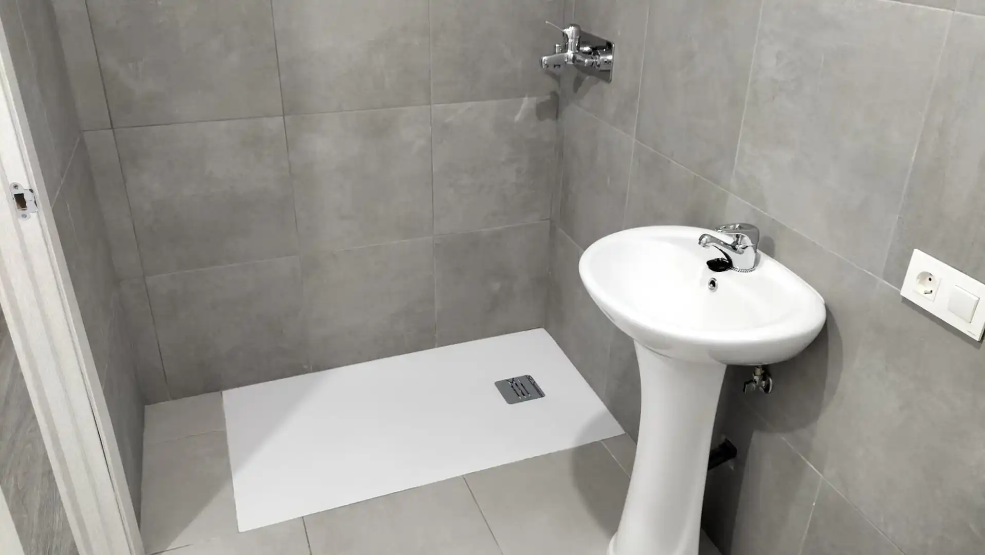 Baño de Piso en venta en Palencia con Calefacción, Terraza y Trastero