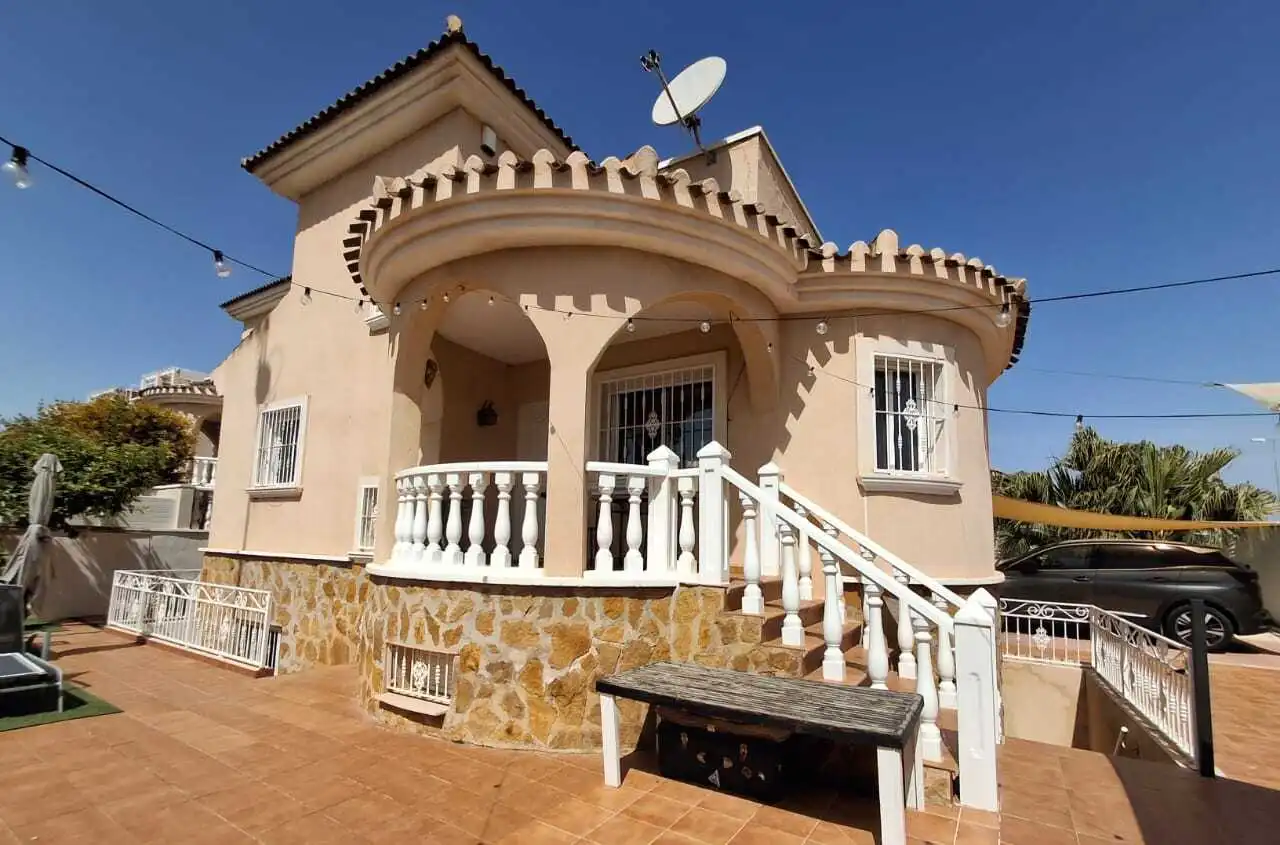 Maison à vendre à Benijófar