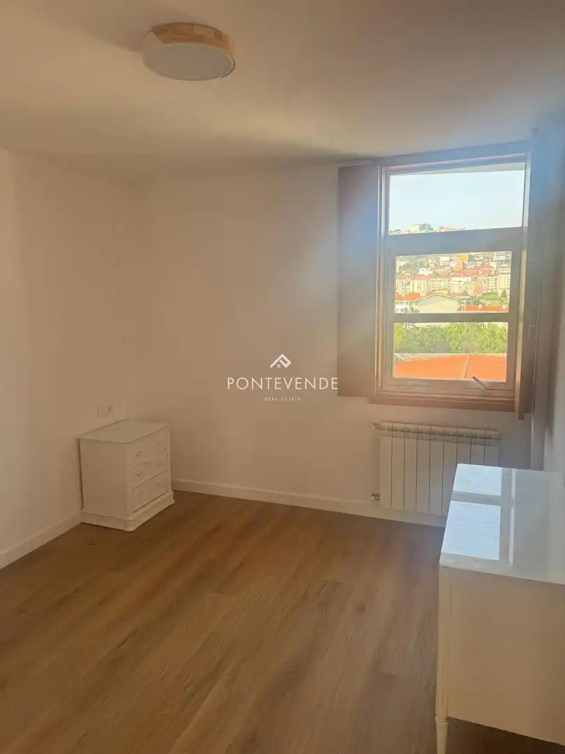 Piso en venta en Pateira, 7, Casablanca - Calvario