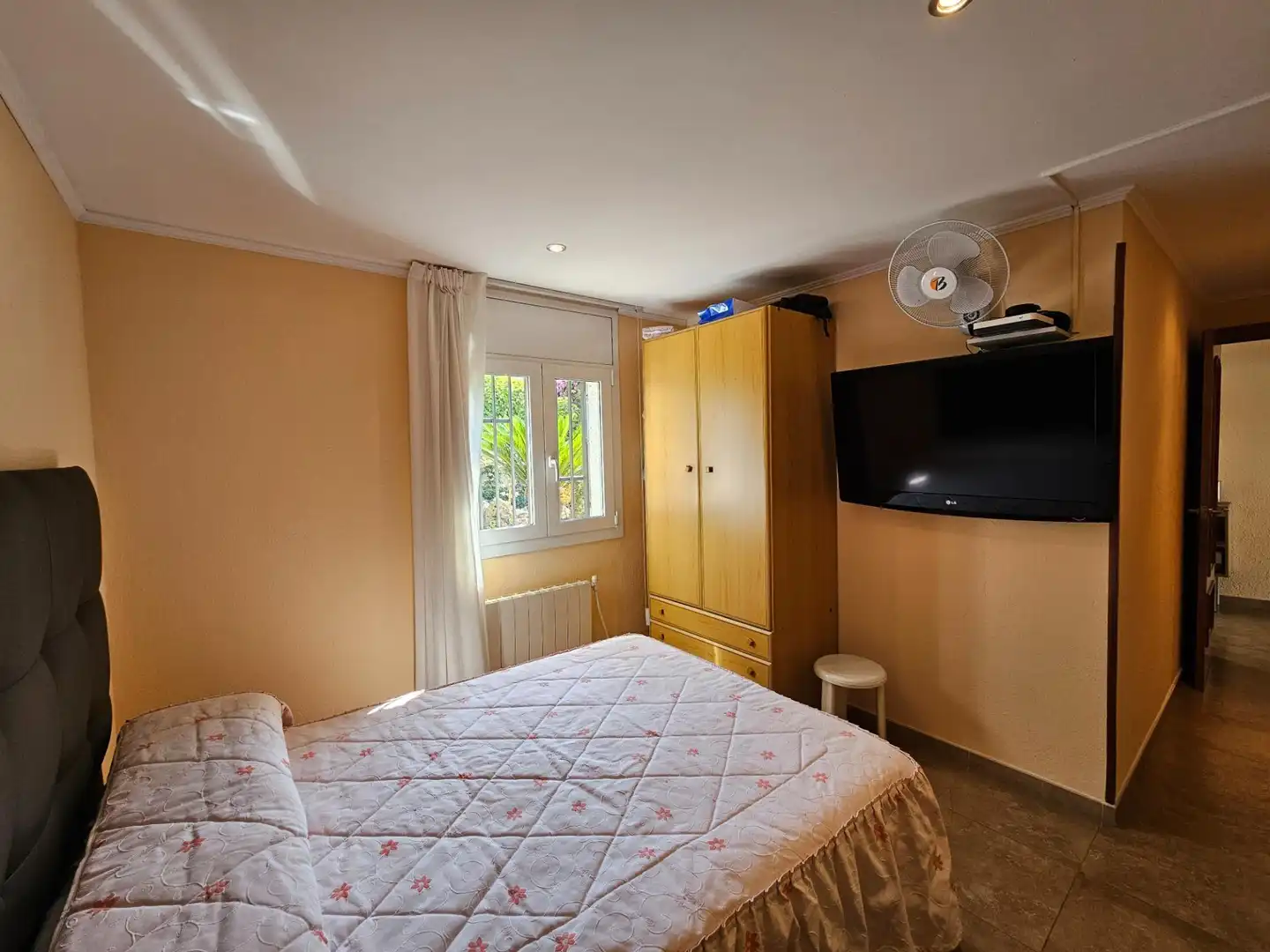 Habitación de Casa o chalet en venta en Canovelles