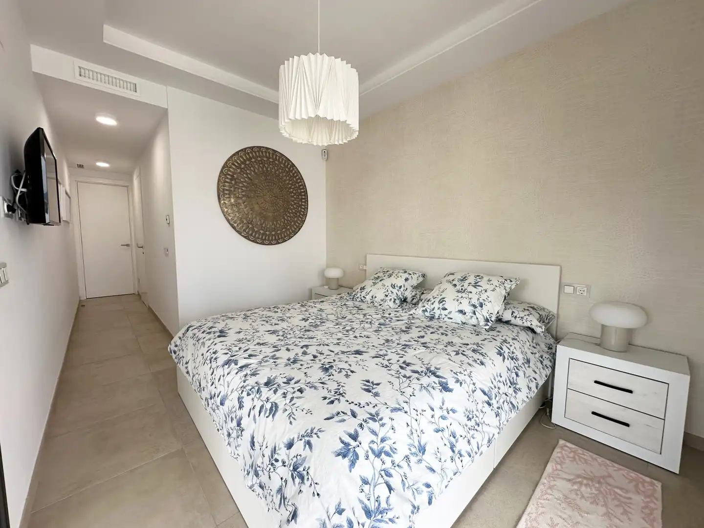 Dormitori de Planta baixa en venda en Estepona amb Aire condicionat, Terrassa i Traster