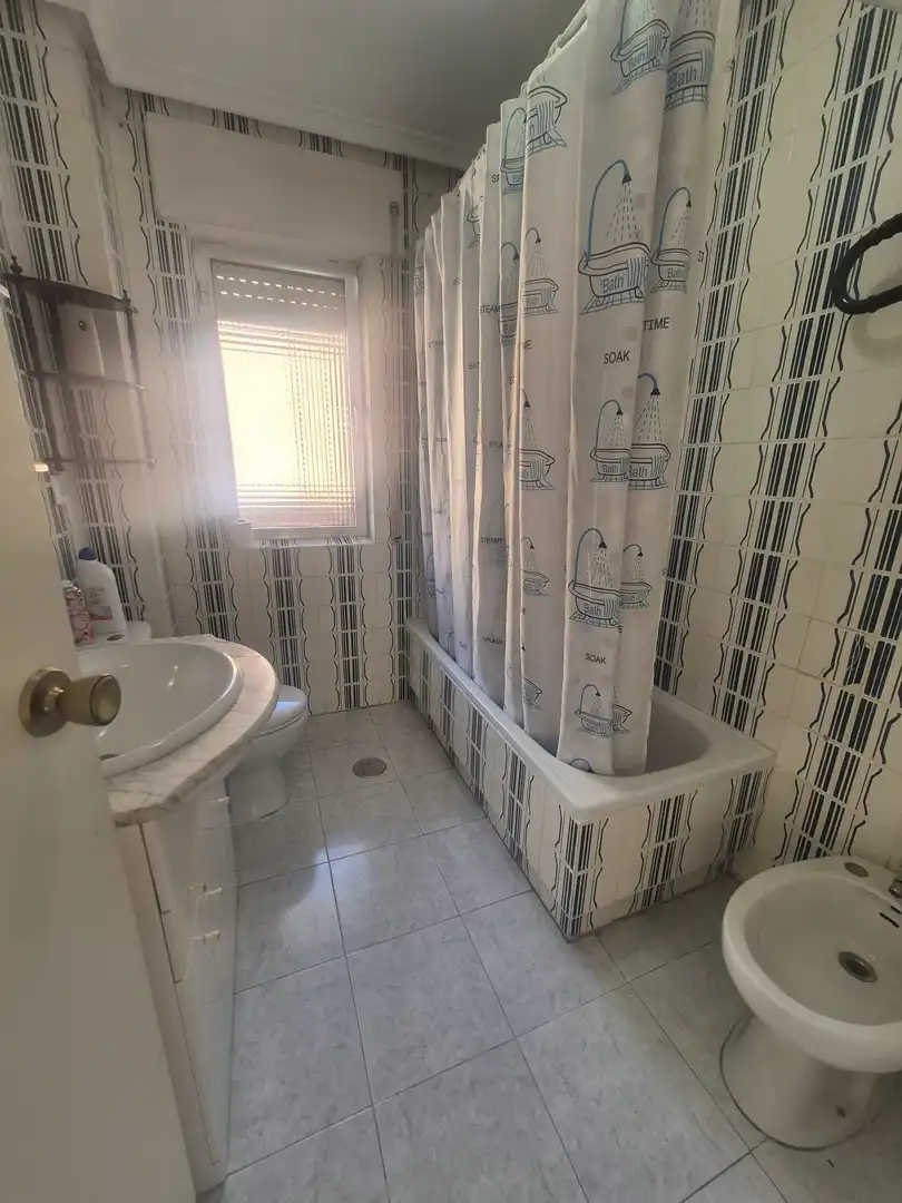 Baño de Piso en venta en Ávila con Calefacción y Terraza