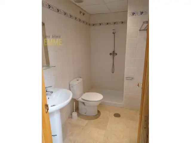 Bathroom of Detached homes for rent in Ronda  with Air Conditioner and Pets allowed