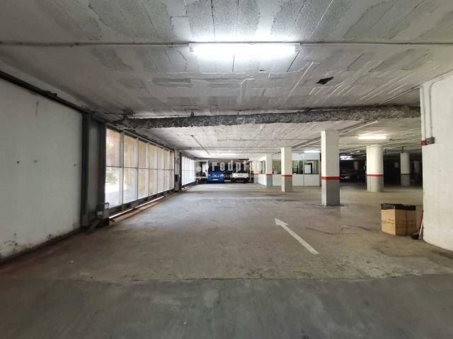 Garaje en Venta en La Vila Olímpica del Poblenou