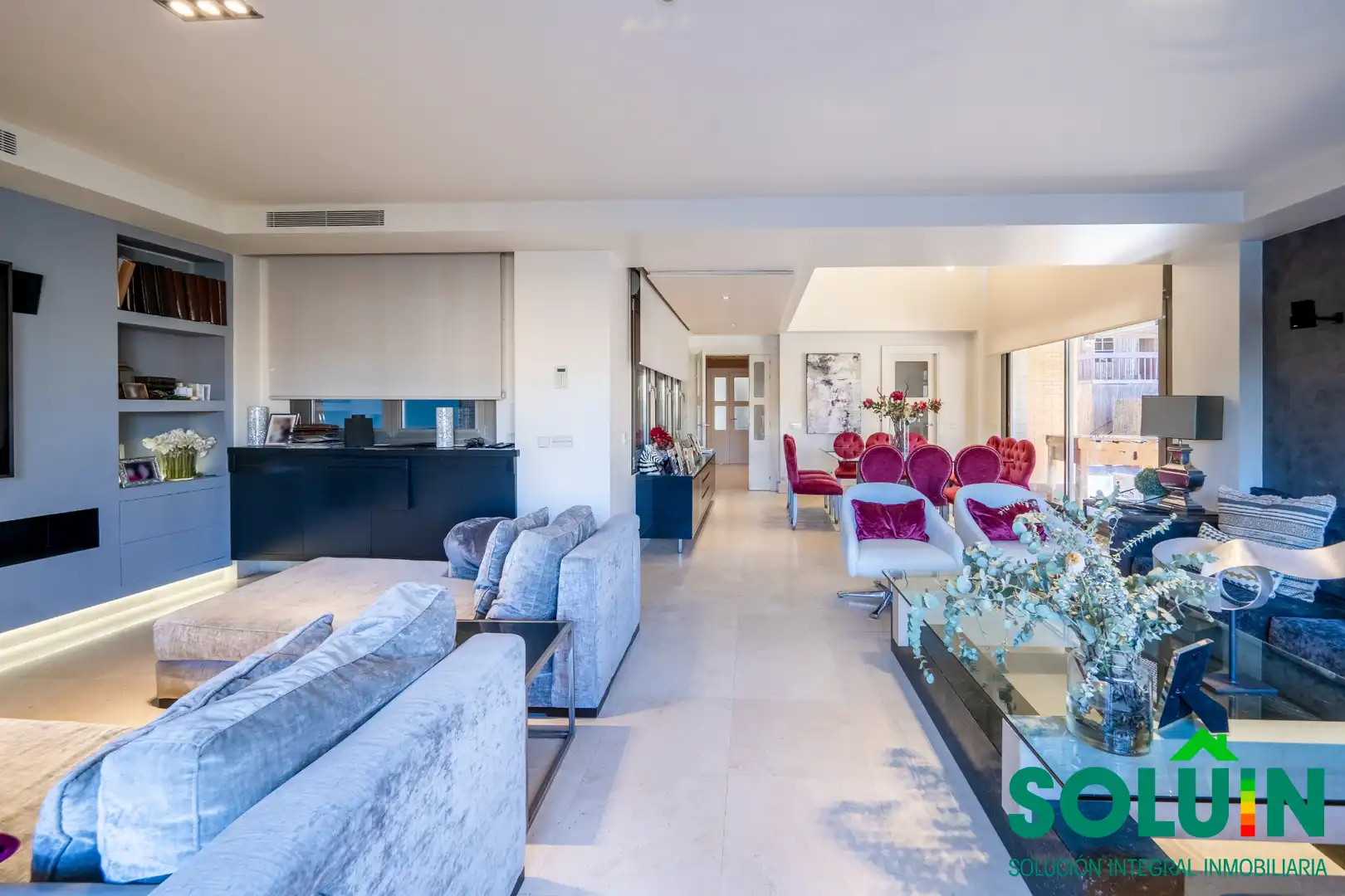 Living room of Houses for sale in Pozuelo de Alarcón  with Air Conditioner, Heating and Private garden