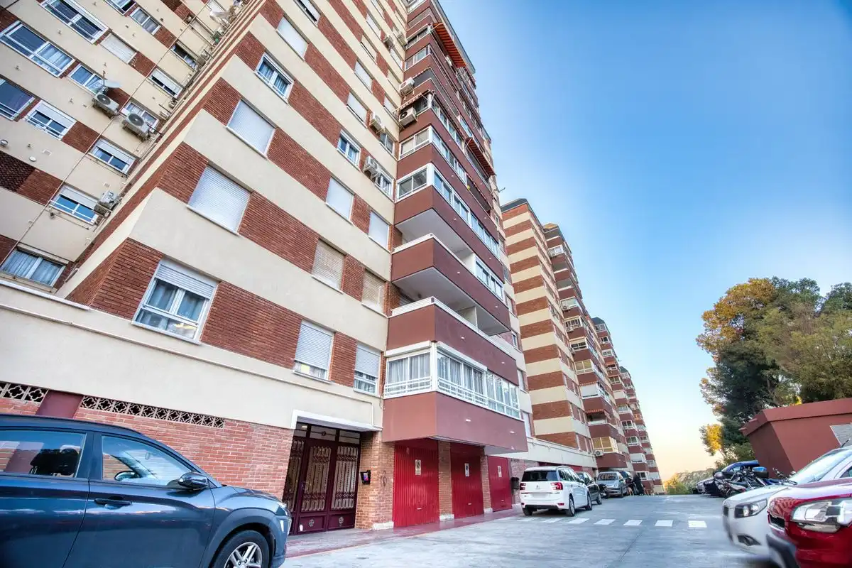 Piso con piscina en venta en C. Pintor Pedro Camacho, imagen 30