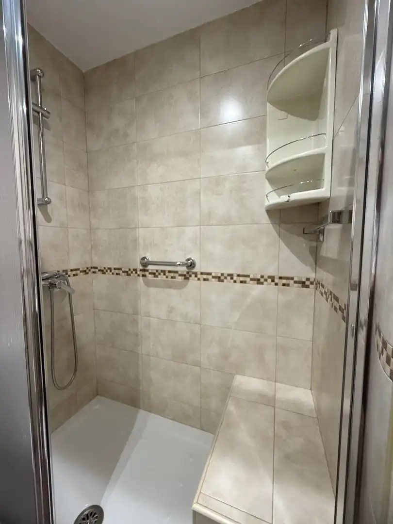 Baño de Piso en venta en Madrid con Calefacción y Terraza
